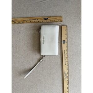Michael Kors Wristlet Wallet Purse White